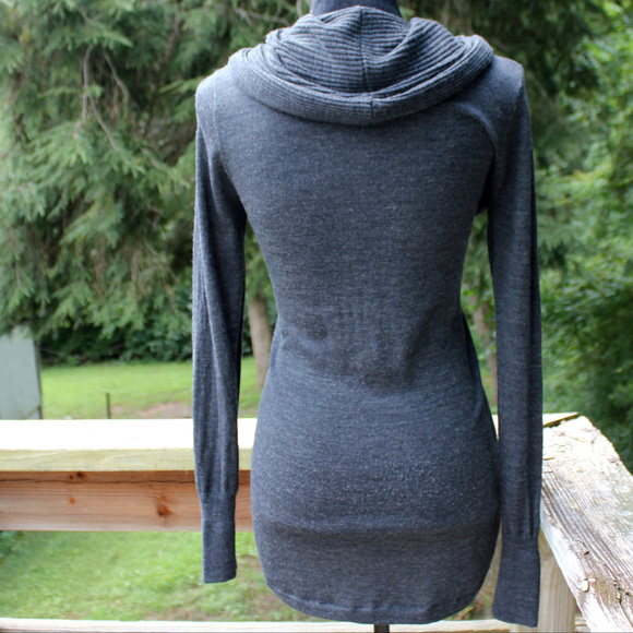 Cynthia Rowley Merino Wool Cowl Neck Gray Tunic S - Picture 2 of 8